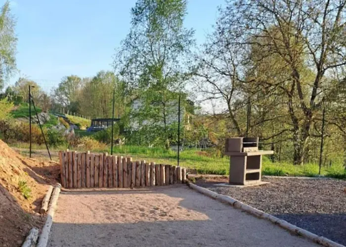 Дом отдыха Grande Maison 10 Pers. Avec Bain Nordique Et Jeux Pres Des Vosges - Fr-1-589-773 *